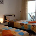 Four Seasons Sokak No 07600