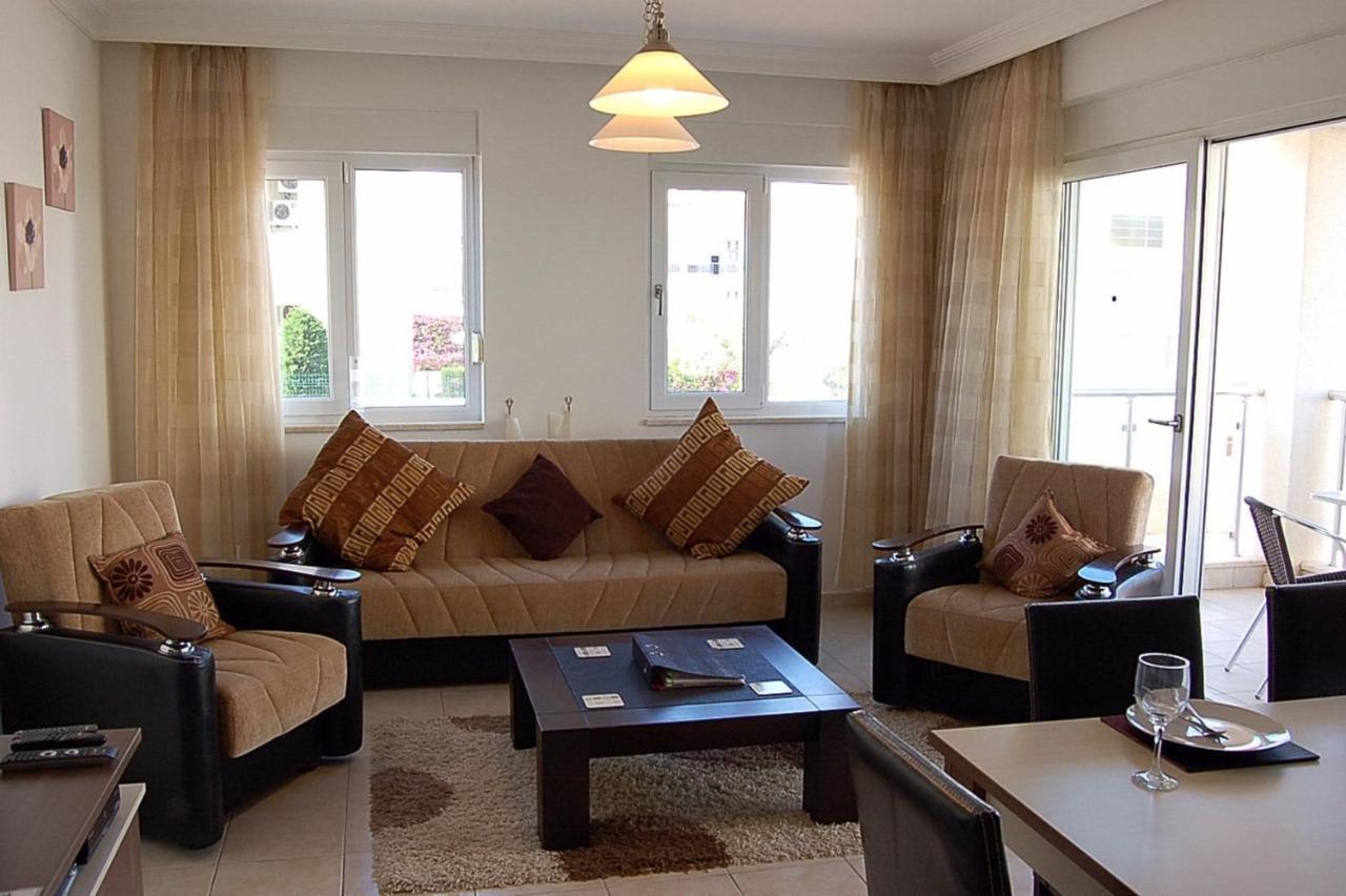Four Seasons Sokak No 07600 Side